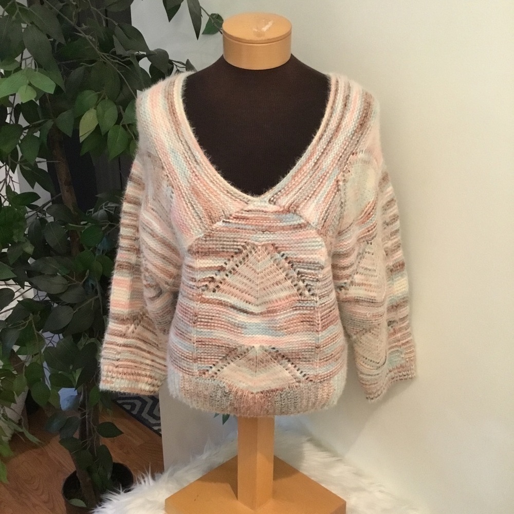 En Crème Womans small v neck and v back multi colored cropped sweater